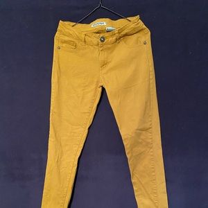 Girls mustard colored jeans size 7
